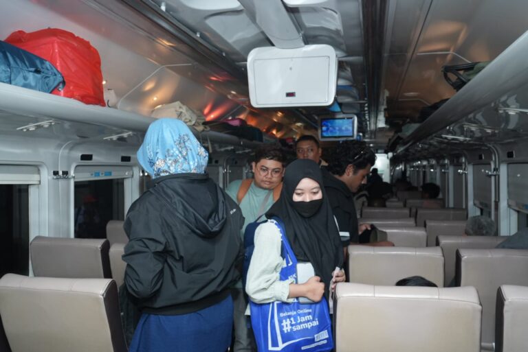 40.678-Tempat-Duduk-Tersedia-1-2