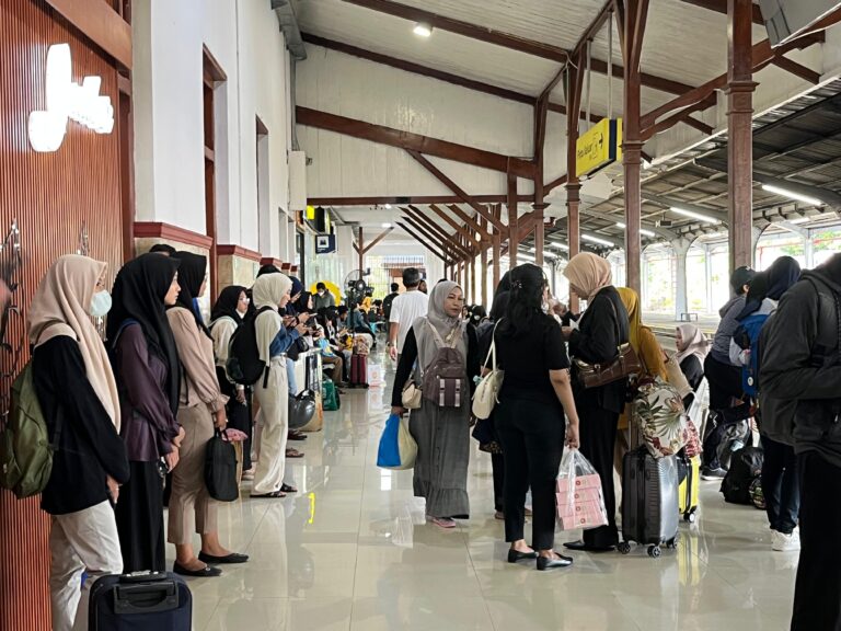 40.678-Tempat-Duduk-Tersedia-3